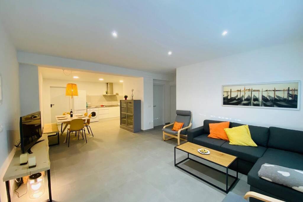 70 M2, Apartamento Cerca De La Playa, Apto Minusvalidos. Roses Ngoại thất bức ảnh
