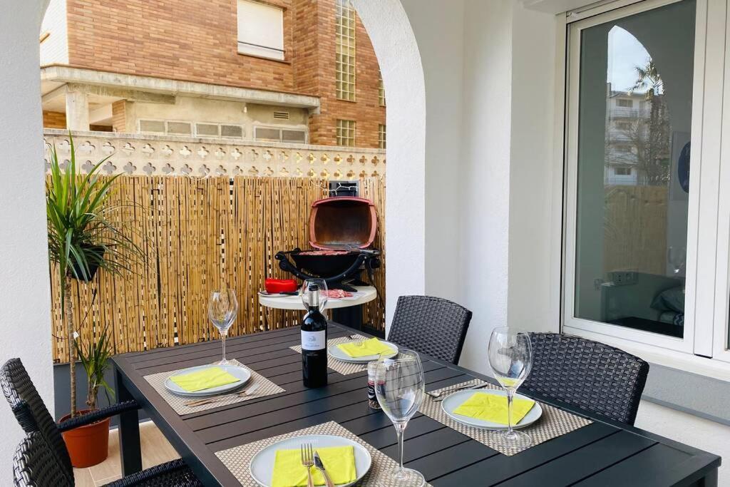 70 M2, Apartamento Cerca De La Playa, Apto Minusvalidos. Roses Ngoại thất bức ảnh